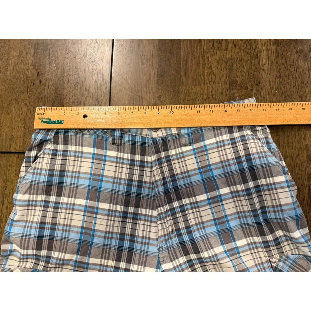 Pacific Blue Mens Plaid Cargo Shorts Blue Grey White Size 34 Relaxed Fit Utility
